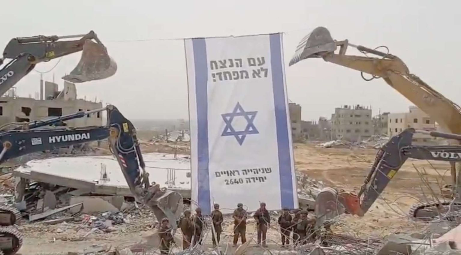 Israel Angkut 100 Truk Puing & Jasad Saban Hari Demi Hapus Bukti Genosida Gaza